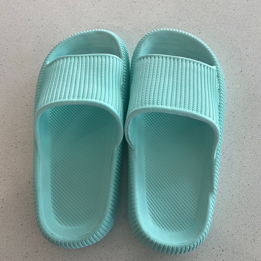 Cloud Slippers